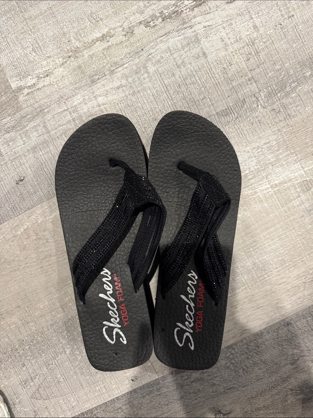 Skechers Women’s Black Foam Thong Sandals